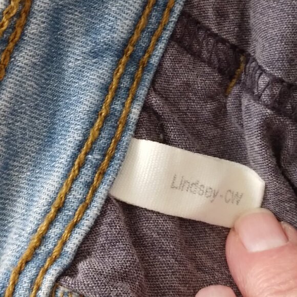 Lola Jeans | NWT Lindsey High Rise Denim Capri | Size 30 - Picture 9 of 11